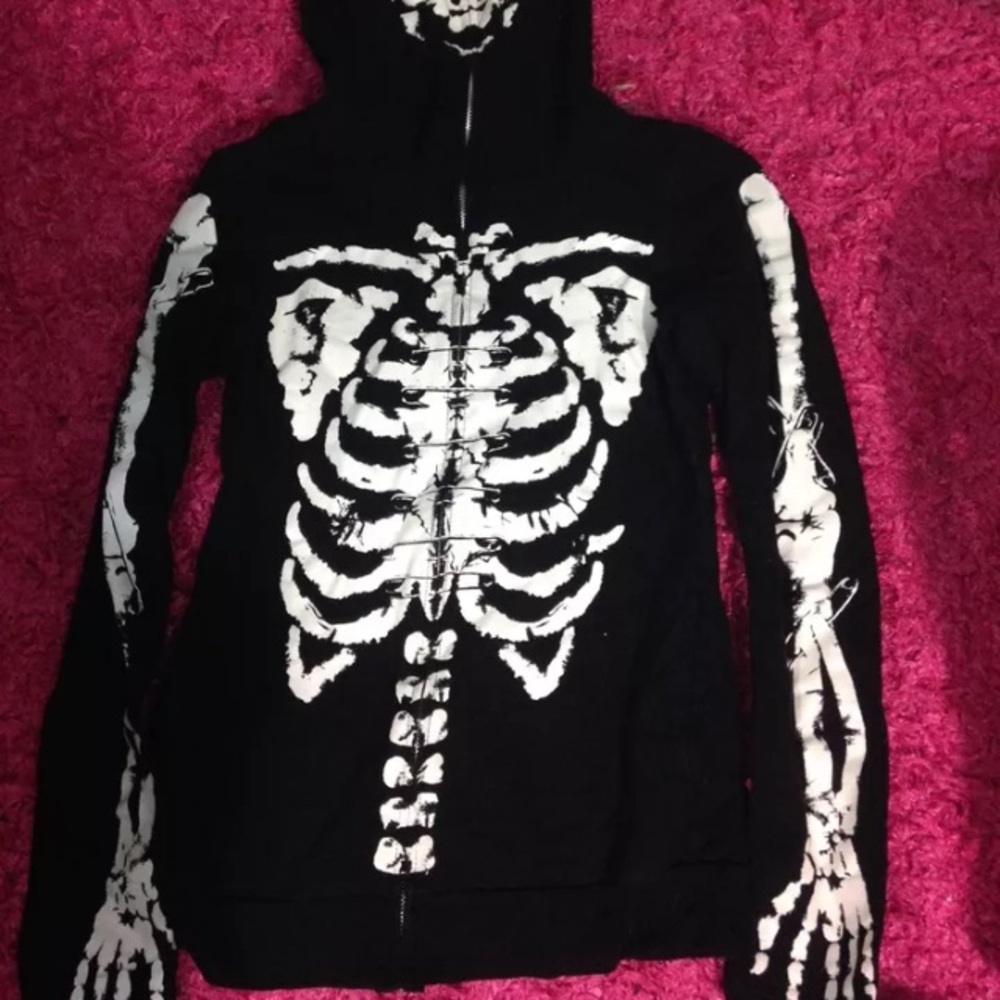 Skeleton hoodie glow in the dark